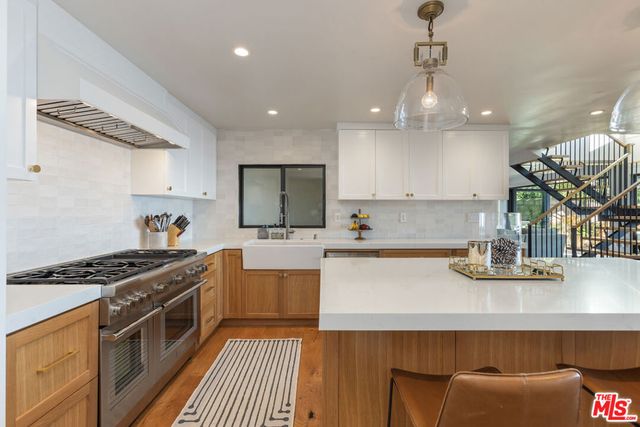 3304 Seaclaire Drive, Rancho Palos Verdes, CA 90275