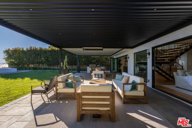 3304 Seaclaire Drive, Rancho Palos Verdes, CA 90275