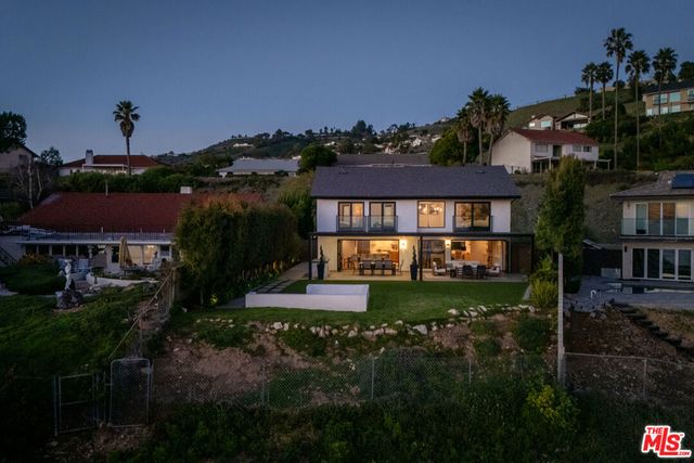 3304 Seaclaire Drive, Rancho Palos Verdes, CA 90275