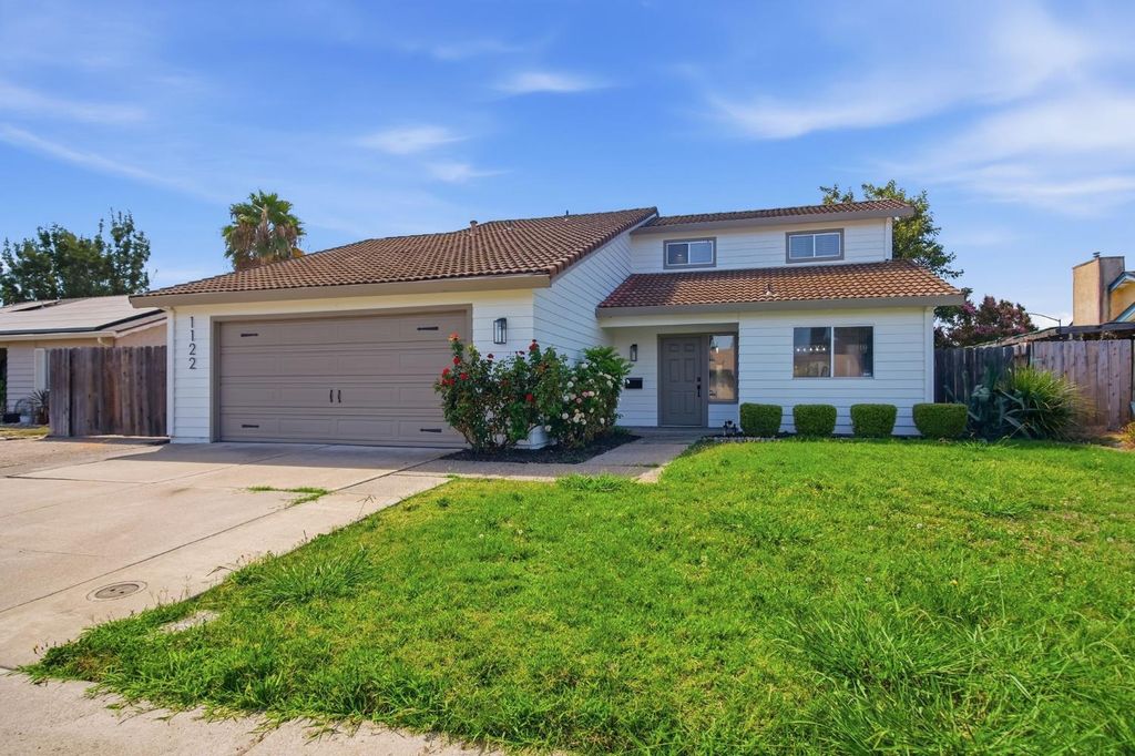1122 Morning Dew Pl, Stockton, CA 95210
