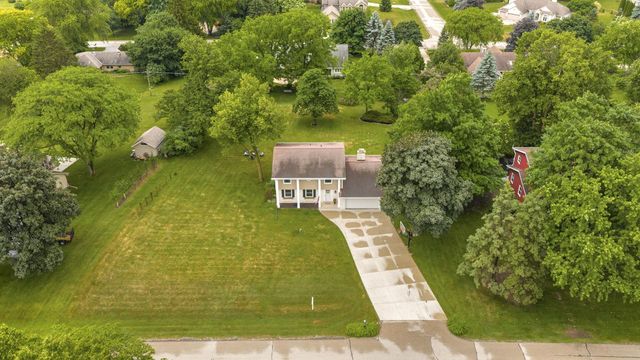 N75W22171 Cherry Hill ROAD, Lisbon, WI 53089