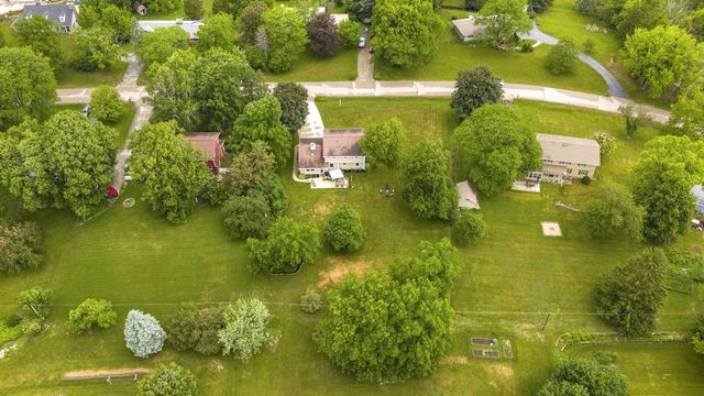 N75W22171 Cherry Hill ROAD, Lisbon, WI 53089
