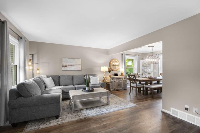 N75W22171 Cherry Hill ROAD, Lisbon, WI 53089