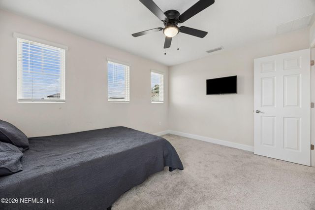 75596 CANTERWOOD Drive, Yulee, FL 32097