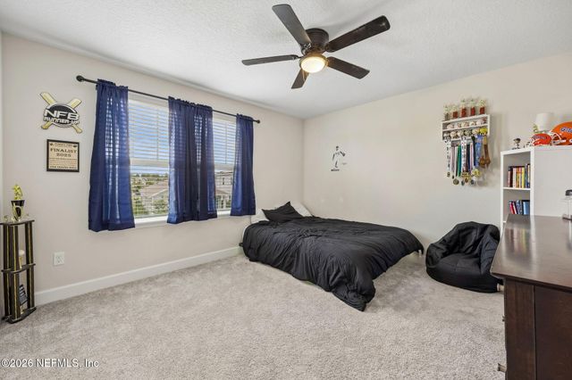 75596 CANTERWOOD Drive, Yulee, FL 32097