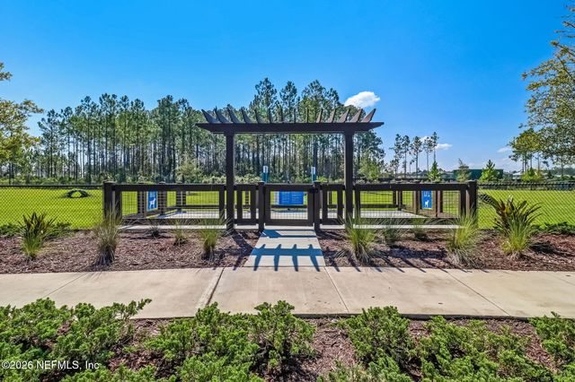 75596 CANTERWOOD Drive, Yulee, FL 32097