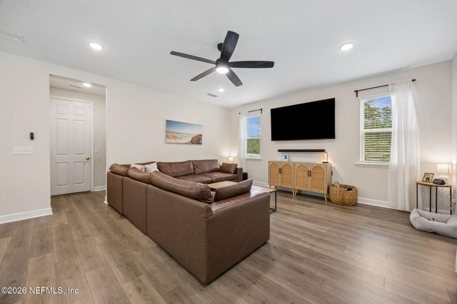 75596 CANTERWOOD Drive, Yulee, FL 32097