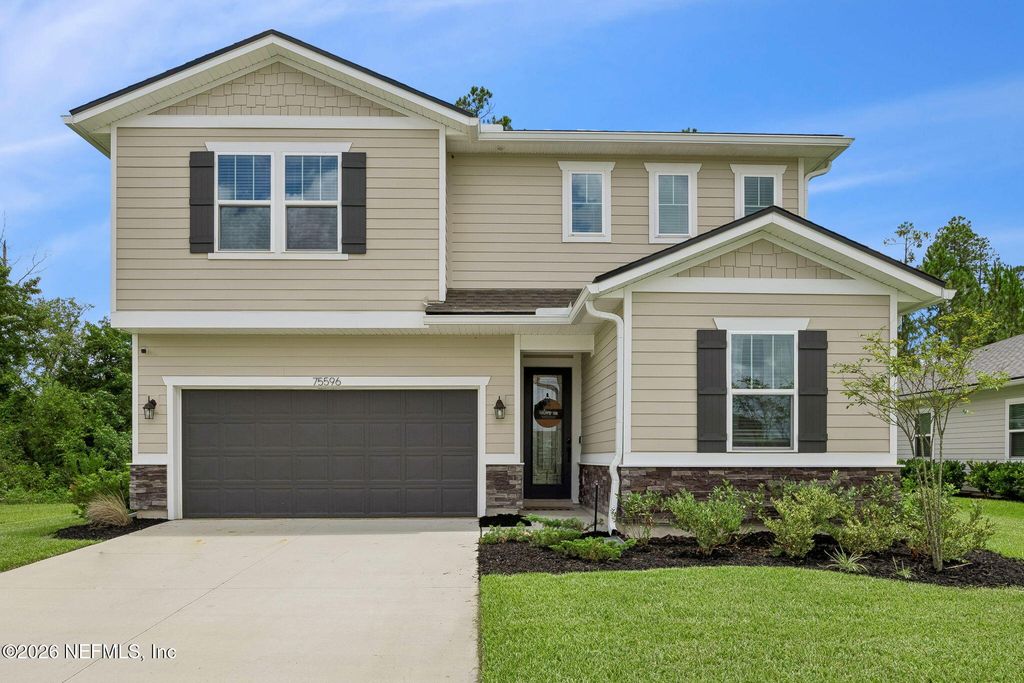 75596 CANTERWOOD Drive, Yulee, FL 32097