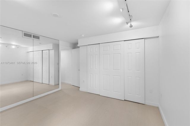 101 Ocean Lane Dr 1012, Key Biscayne, FL 33149