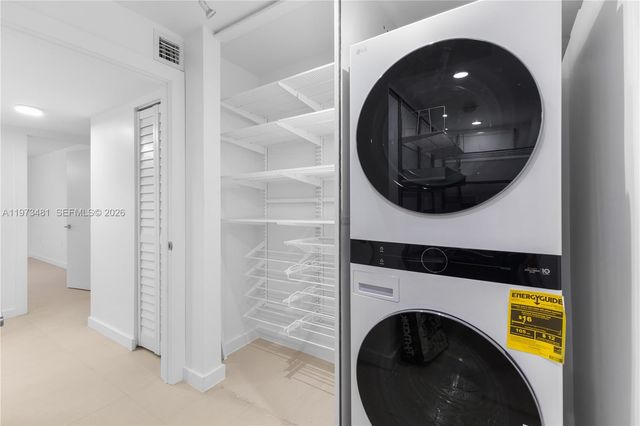 101 Ocean Lane Dr 1012, Key Biscayne, FL 33149