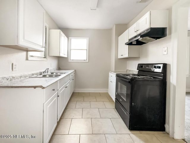 1171 W 12TH Street, Jacksonville, FL 32209