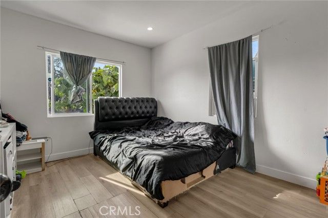 827 E 97th, Los Angeles, CA 90002