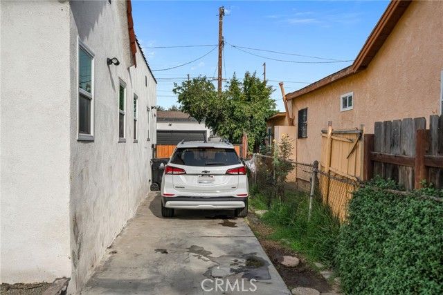 827 E 97th, Los Angeles, CA 90002