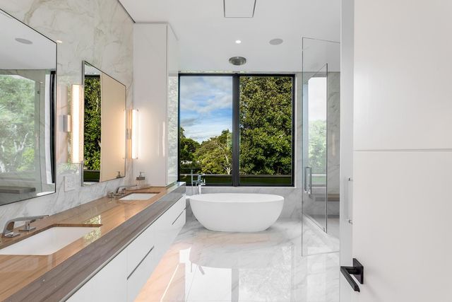 1422 SE Atlantic Drive, Lantana, FL 33462