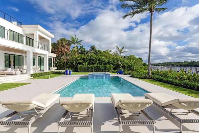 1422 SE Atlantic Drive, Lantana, FL 33462