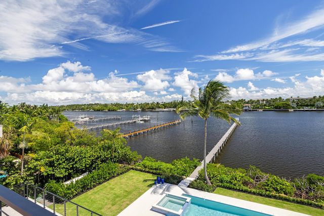 1422 SE Atlantic Drive, Lantana, FL 33462