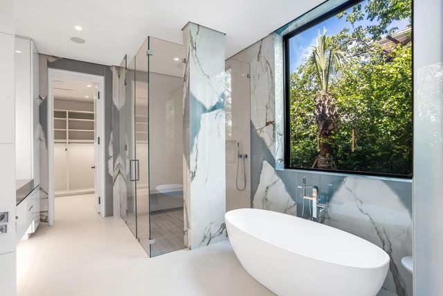 1422 SE Atlantic Drive, Lantana, FL 33462