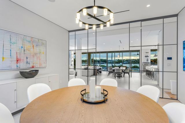 1422 SE Atlantic Drive, Lantana, FL 33462