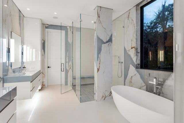 1422 SE Atlantic Drive, Lantana, FL 33462