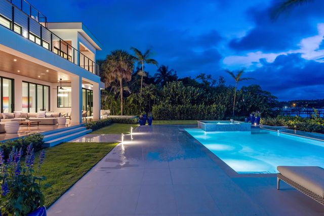 1422 SE Atlantic Drive, Lantana, FL 33462