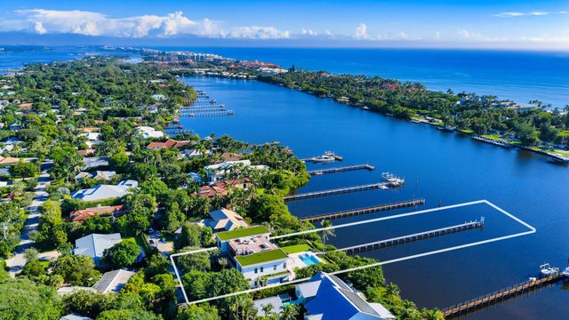 1422 SE Atlantic Drive, Lantana, FL 33462