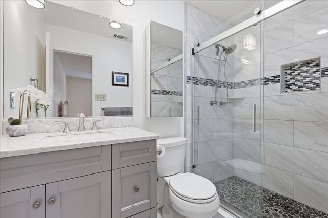 5408 Sagers Boulevard, The Colony, TX 75056