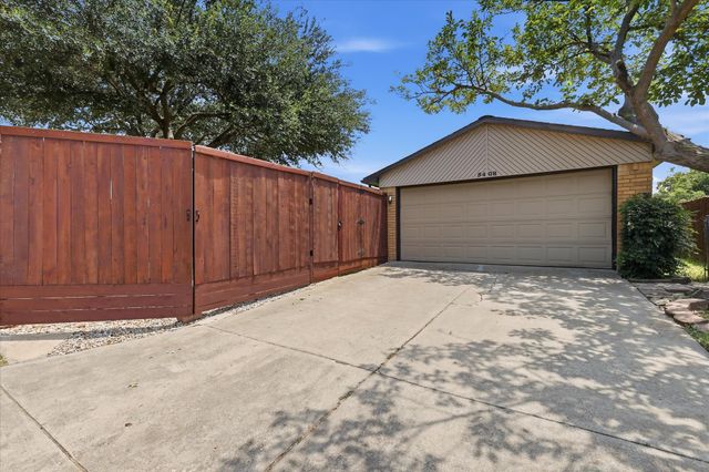 5408 Sagers Boulevard, The Colony, TX 75056
