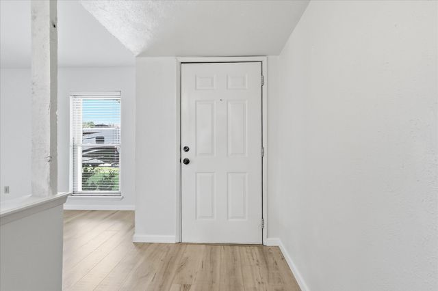 5408 Sagers Boulevard, The Colony, TX 75056