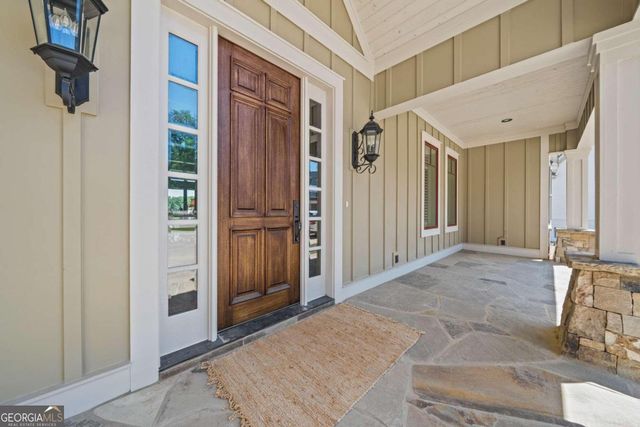 205 Lakecrest Drive NE, Milledgeville, GA 31061