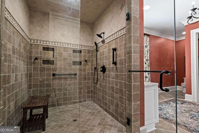 205 Lakecrest Drive NE, Milledgeville, GA 31061