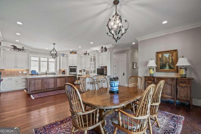 205 Lakecrest Drive NE, Milledgeville, GA 31061