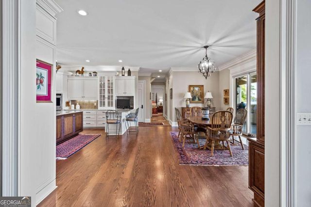 205 Lakecrest Drive NE, Milledgeville, GA 31061