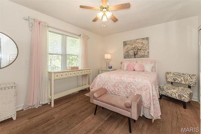 12 Spring Wood Drive, St Peters, MO 63376