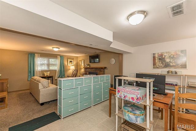 12 Spring Wood Drive, St Peters, MO 63376