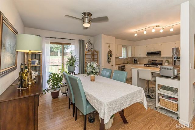 12 Spring Wood Drive, St Peters, MO 63376