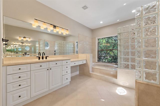 6036 GREATWATER DR, Windermere, FL 34786