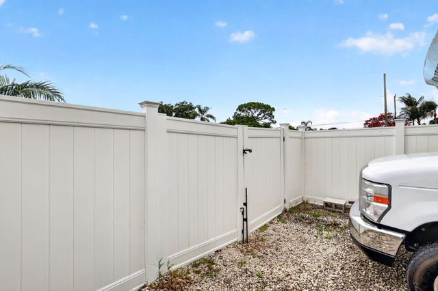 6208 Michael Street, Jupiter, FL 33458