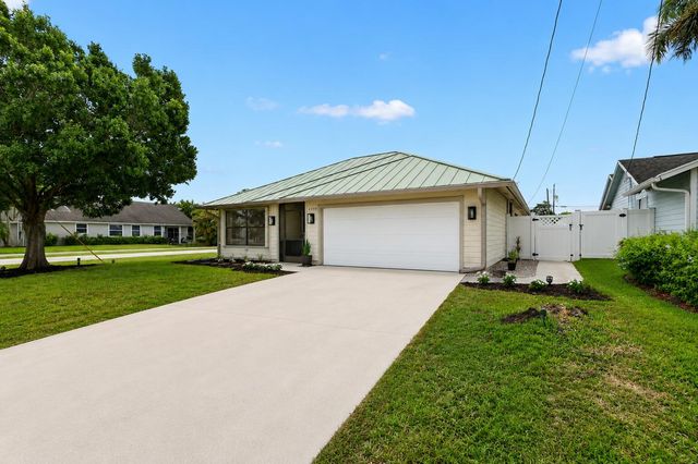 6208 Michael Street, Jupiter, FL 33458