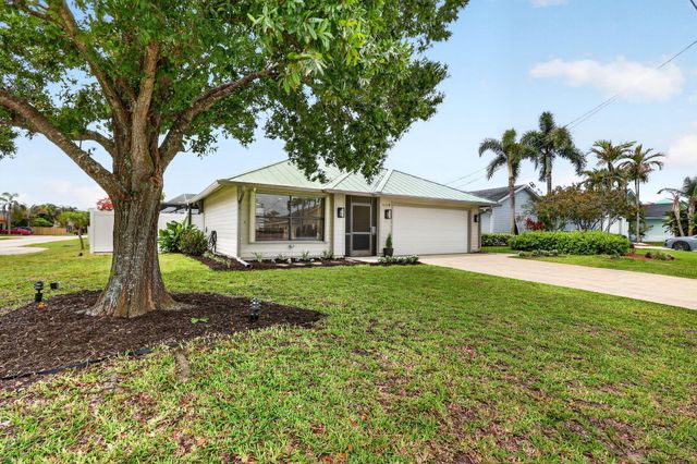 6208 Michael Street, Jupiter, FL 33458