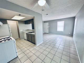 5305 Woodland Oaks CT A, Austin, TX 78744