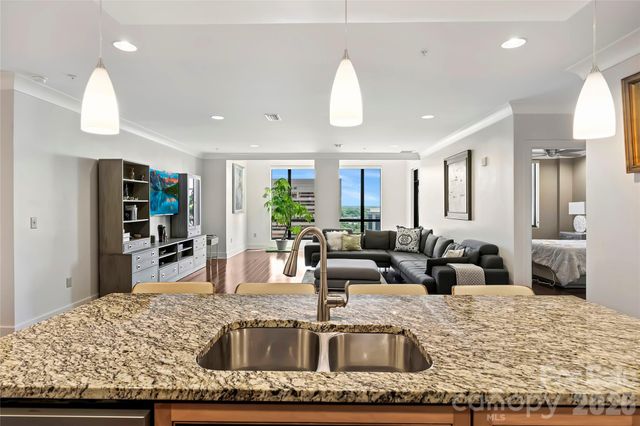 222 S Caldwell Street 1501, Charlotte, NC 28202