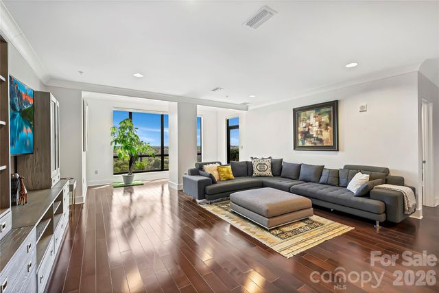 222 S Caldwell Street 1501, Charlotte, NC 28202