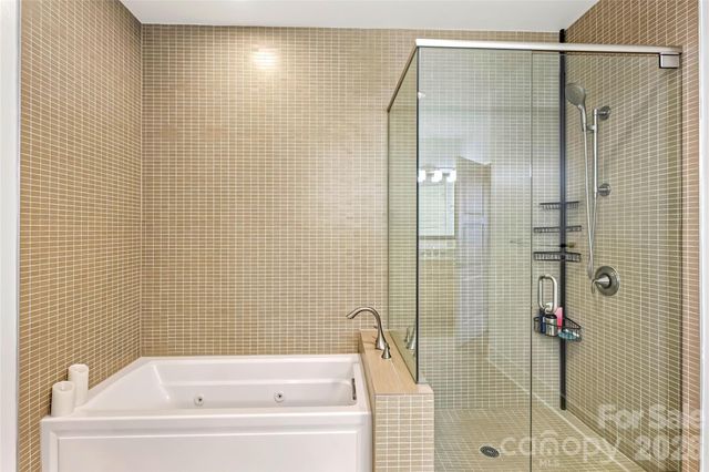 222 S Caldwell Street 1501, Charlotte, NC 28202