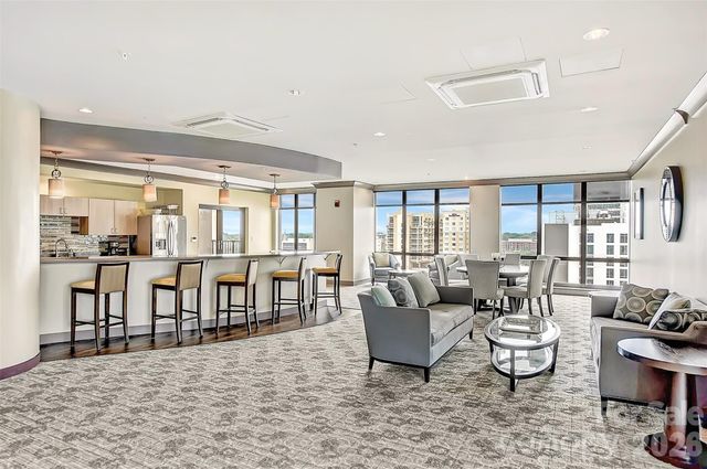 222 S Caldwell Street 1501, Charlotte, NC 28202