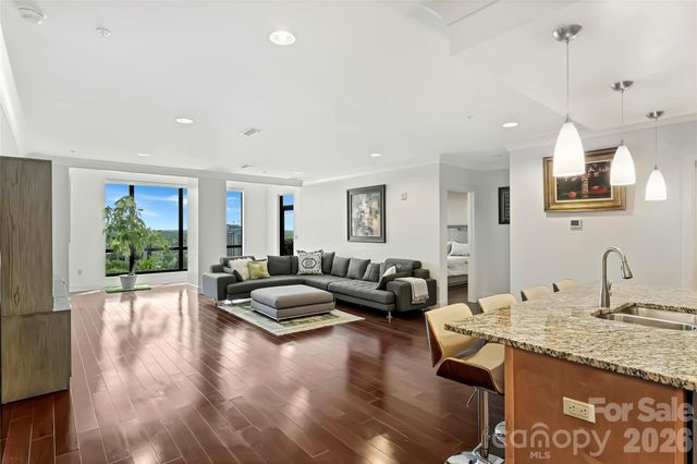 222 S Caldwell Street 1501, Charlotte, NC 28202