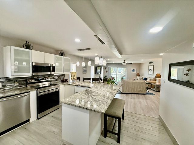 7003 SUNSET WAY 8, St Pete Beach, FL 33706