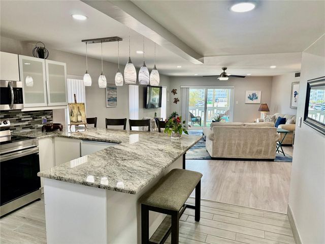 7003 SUNSET WAY 8, St Pete Beach, FL 33706