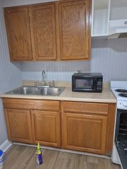 59 Clarendon B, Lynn, MA 01902