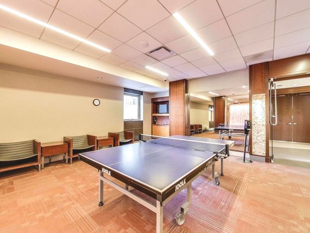 400 E Randolph Street 2330, Chicago, IL 60601