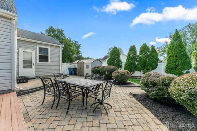 1594 Sea Island Drive, Toms River, NJ 08753